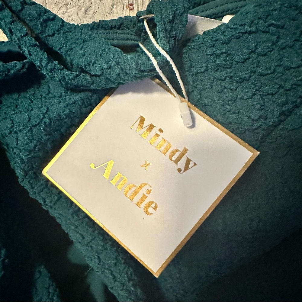 Andie Green Textured One Piece Swimsuit - Picture 3 of 4